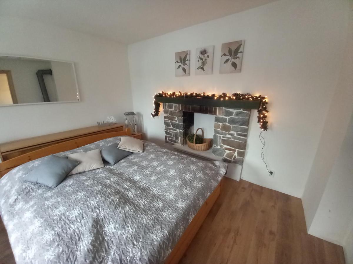 Chalupa Nela apartmány Háj u Loučné pod Klínovcem Loučná pod Klínovcem Extérieur photo